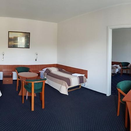 Hotel Alicja Łódź Kültér fotó