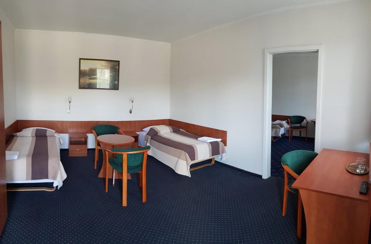 Hotel Alicja Łódź Kültér fotó