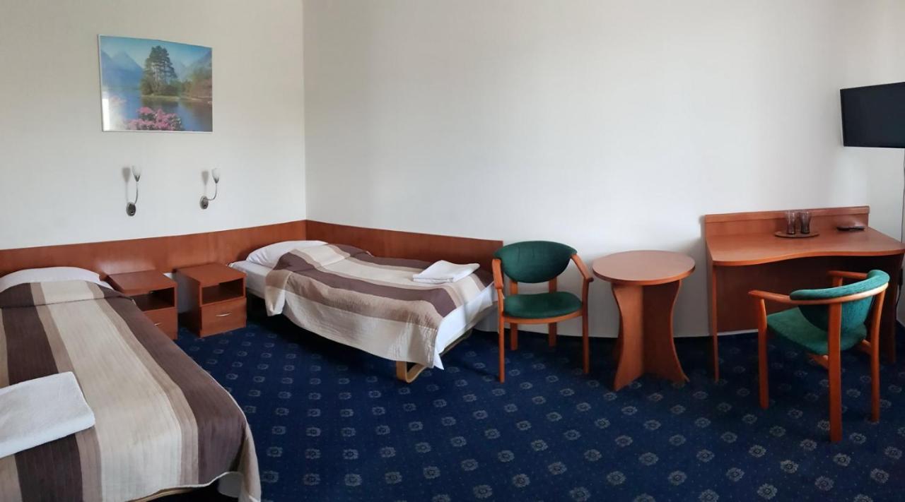 Hotel Alicja Łódź Kültér fotó